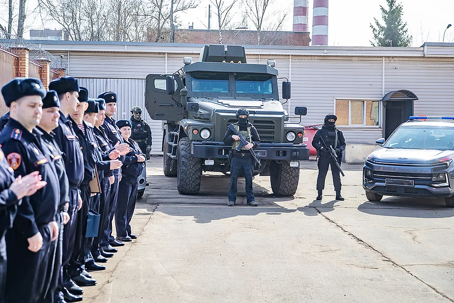 s, Андрей Иванов поздравил личный состав Одинцовского отдела вневедомственной охраны с Днём войск национальной гвардии