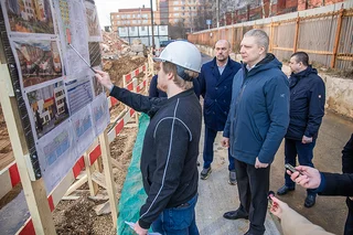 Ход строительства нового детского сада в поселке ВНИИССОК проверил Андрей Иванов
