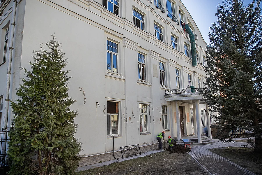 s, Ход капитального ремонта в новом здании Детской школы искусств Звенигорода проверил Андрей Иванов