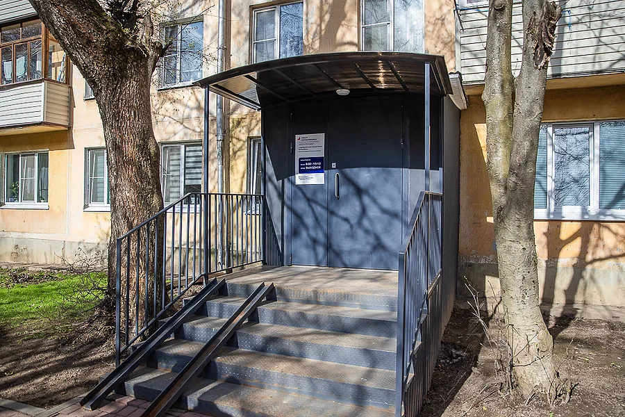 s, Качество ремонта в амбулатории села Шарапово проверили Иван Каприн и Олег Рожнов