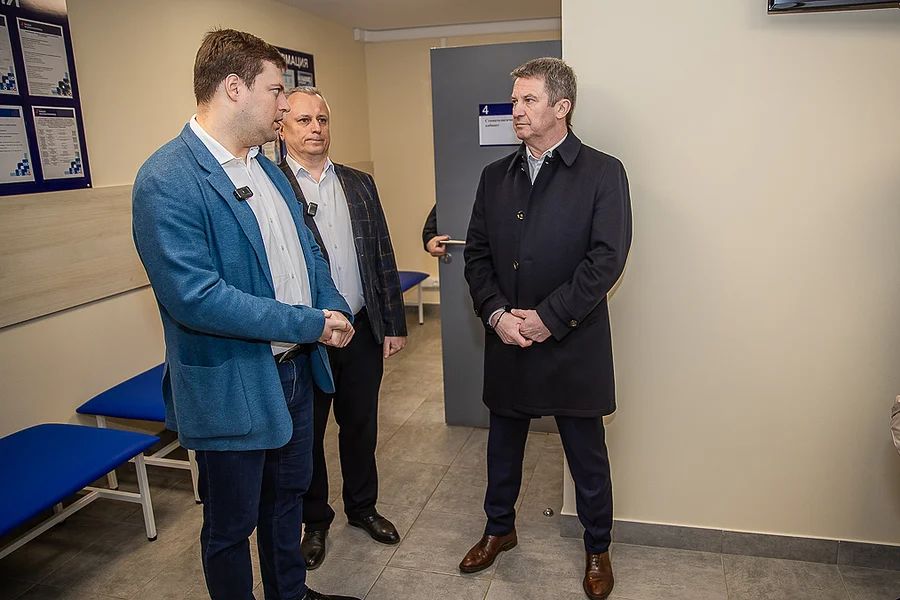 s, Качество ремонта в амбулатории села Шарапово проверили Иван Каприн и Олег Рожнов