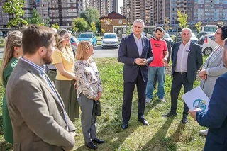 Андрей Иванов вместе с жителями «Гусарской баллады» дал старт обустройству нового сквера