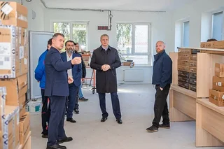 Андрей Иванов проинспектировал ход капитального ремонта спортивной школы «Старый городок»