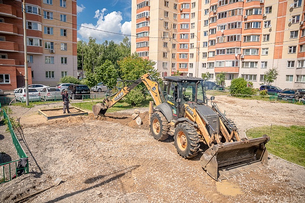 В 3 поселениях Одинцовского района началось комплексное благоустройство дворов, Июнь